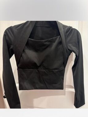 Black Long-Sleeve Crop Top with Square Neckline